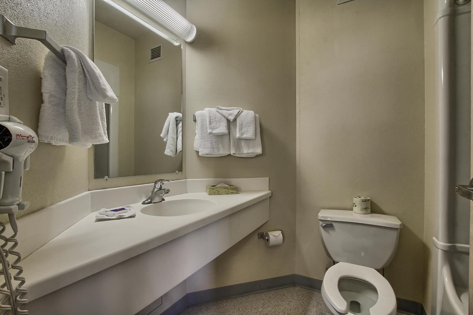 Motel 6-London, On - Ontario ภายนอก รูปภาพ