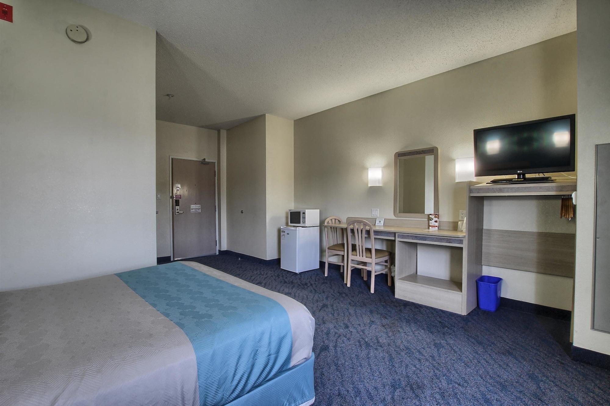 Motel 6-London, On - Ontario ภายนอก รูปภาพ